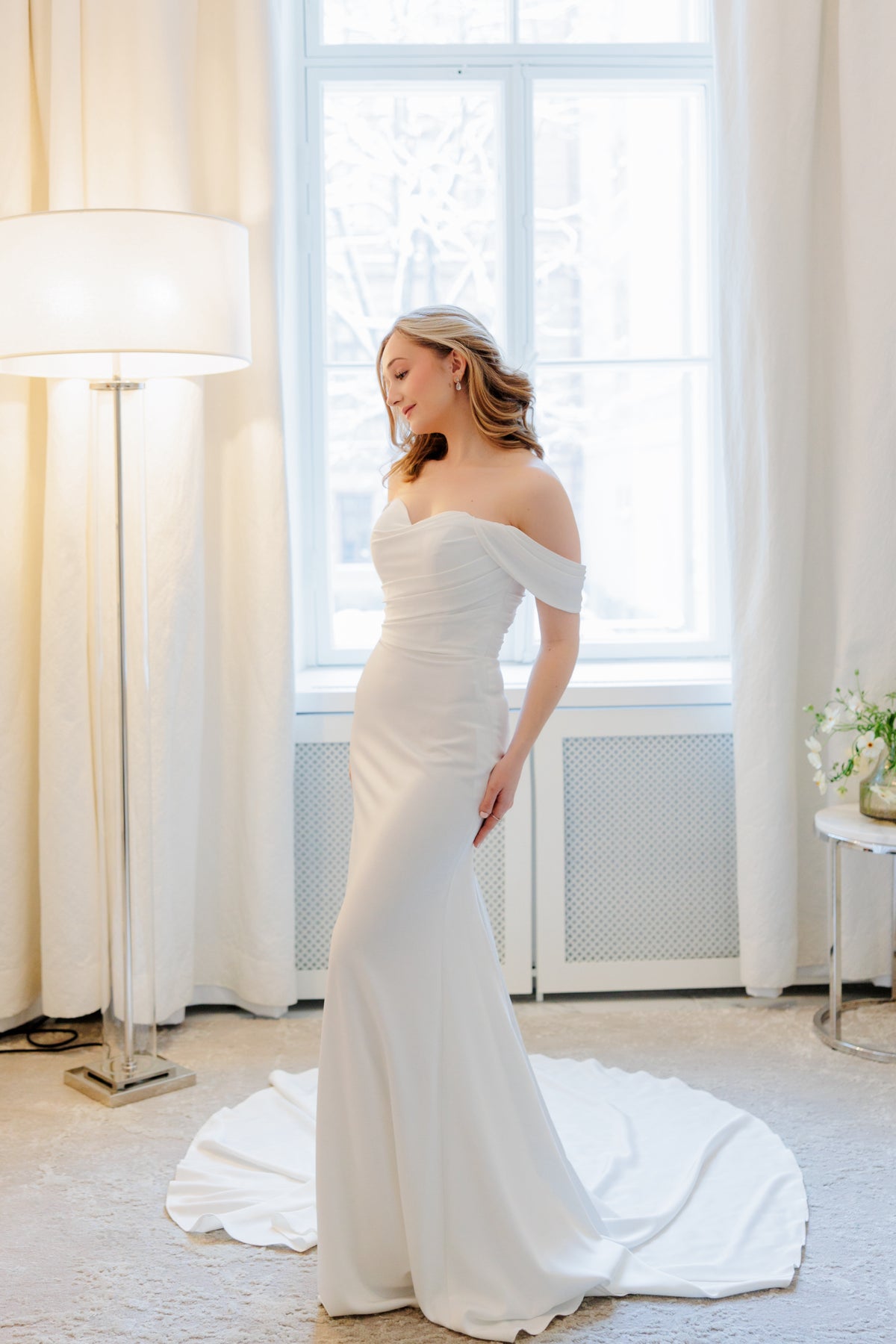 HÄÄMEKKO H4624W-ITALIANSATIN