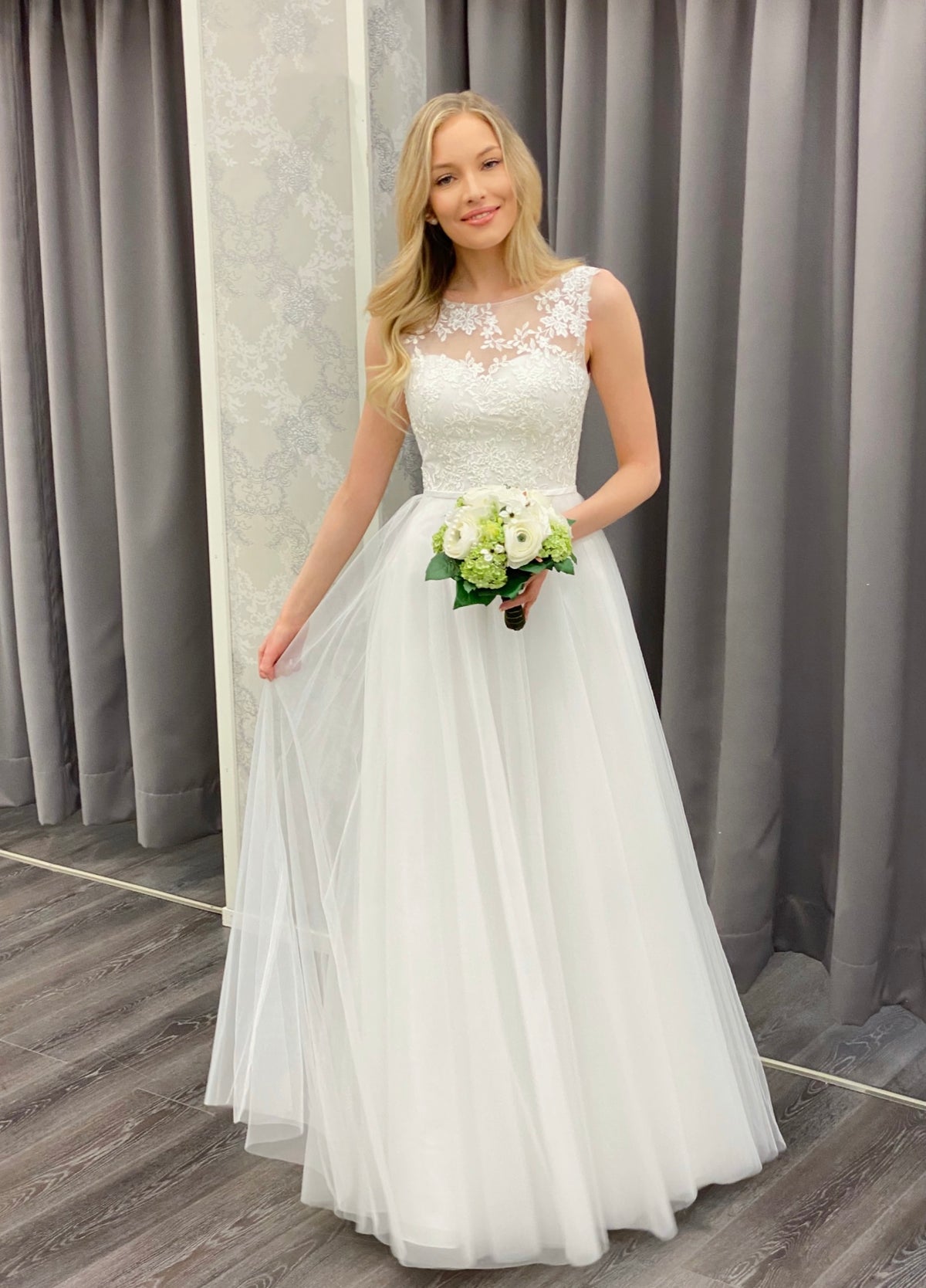 WEDDING DRESS H3449W-TULE