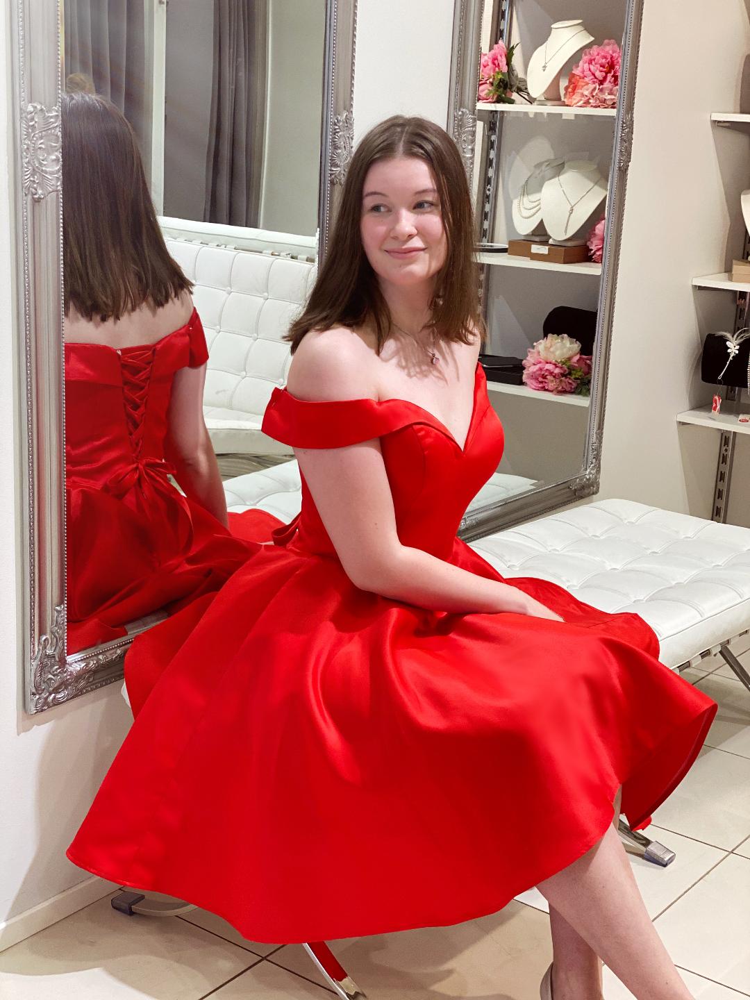 JUHLAMEKKO H4545S-SATIN RED