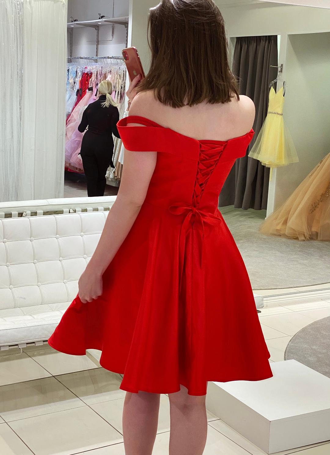 JUHLAMEKKO H4545S-SATIN RED