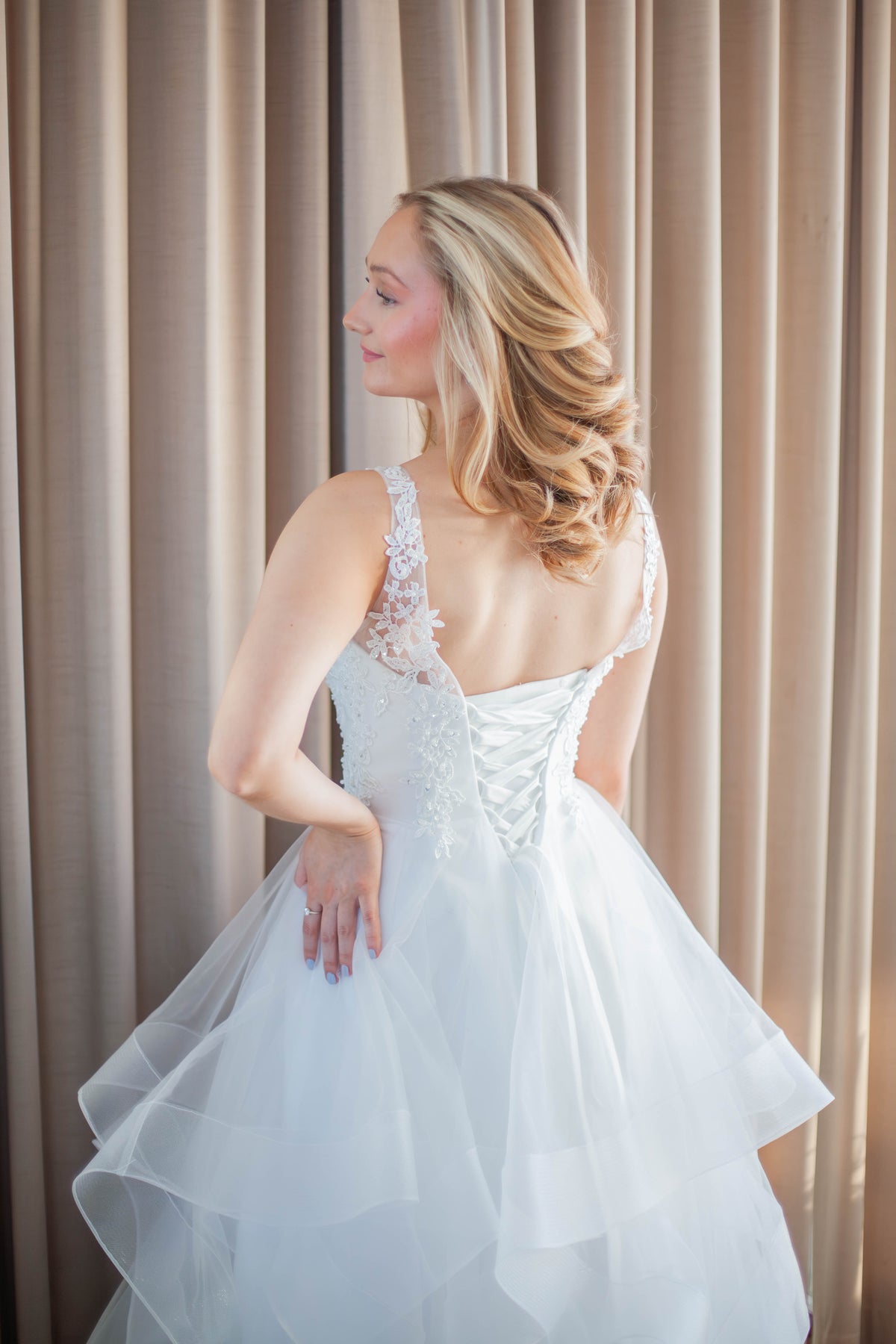 HÄÄMEKKO H4431W-TULLE