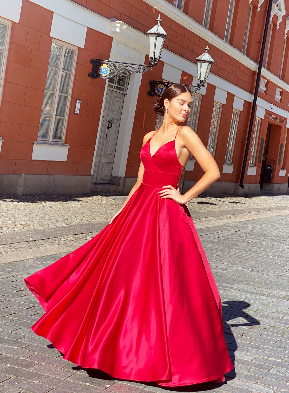 VANHOJENTANSSIMEKKO H4370PS-SATIN  RUBY