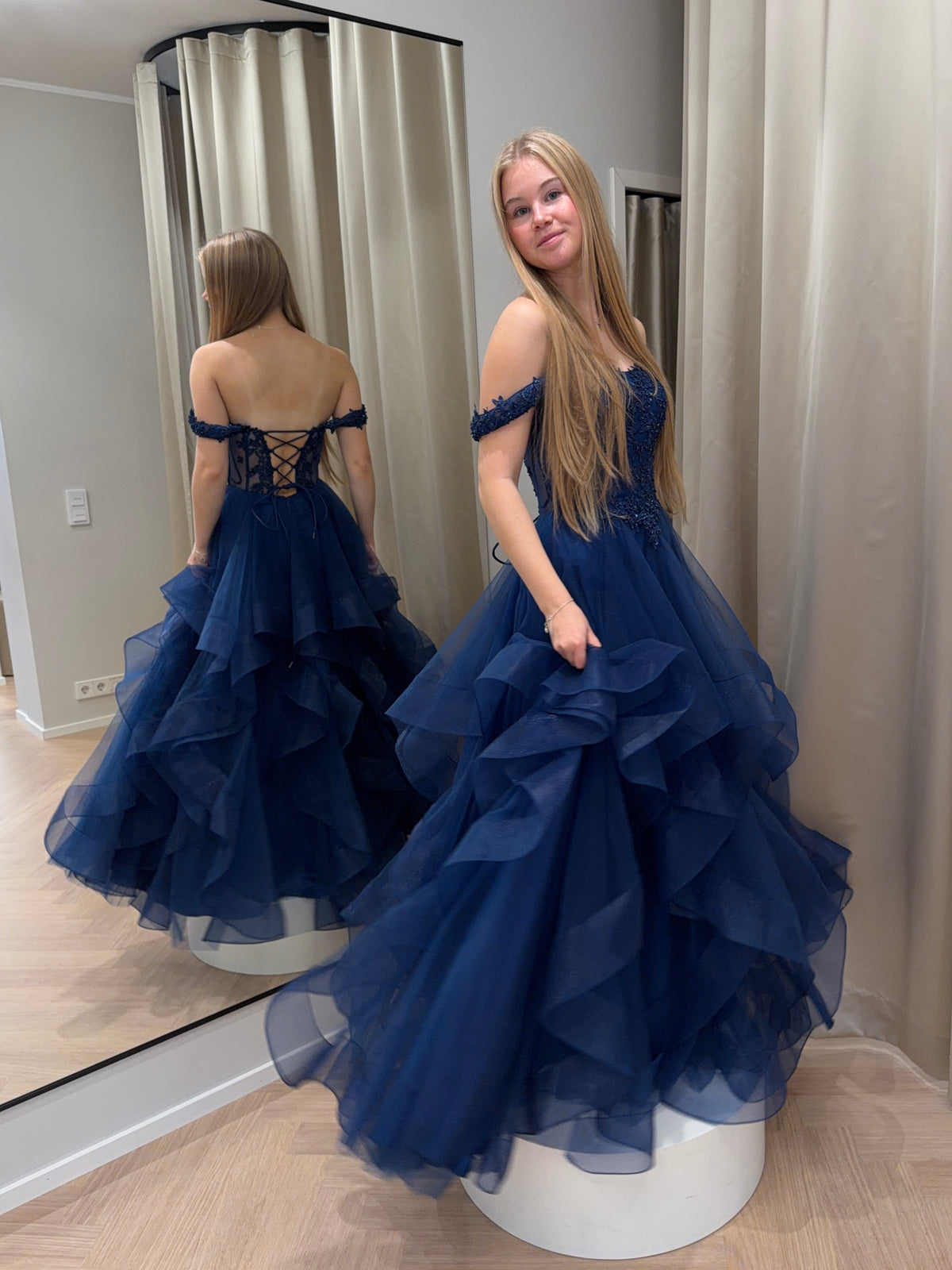 VANHOJENTANSSIMEKKO H4607PS-TULLE MIDNIGHT