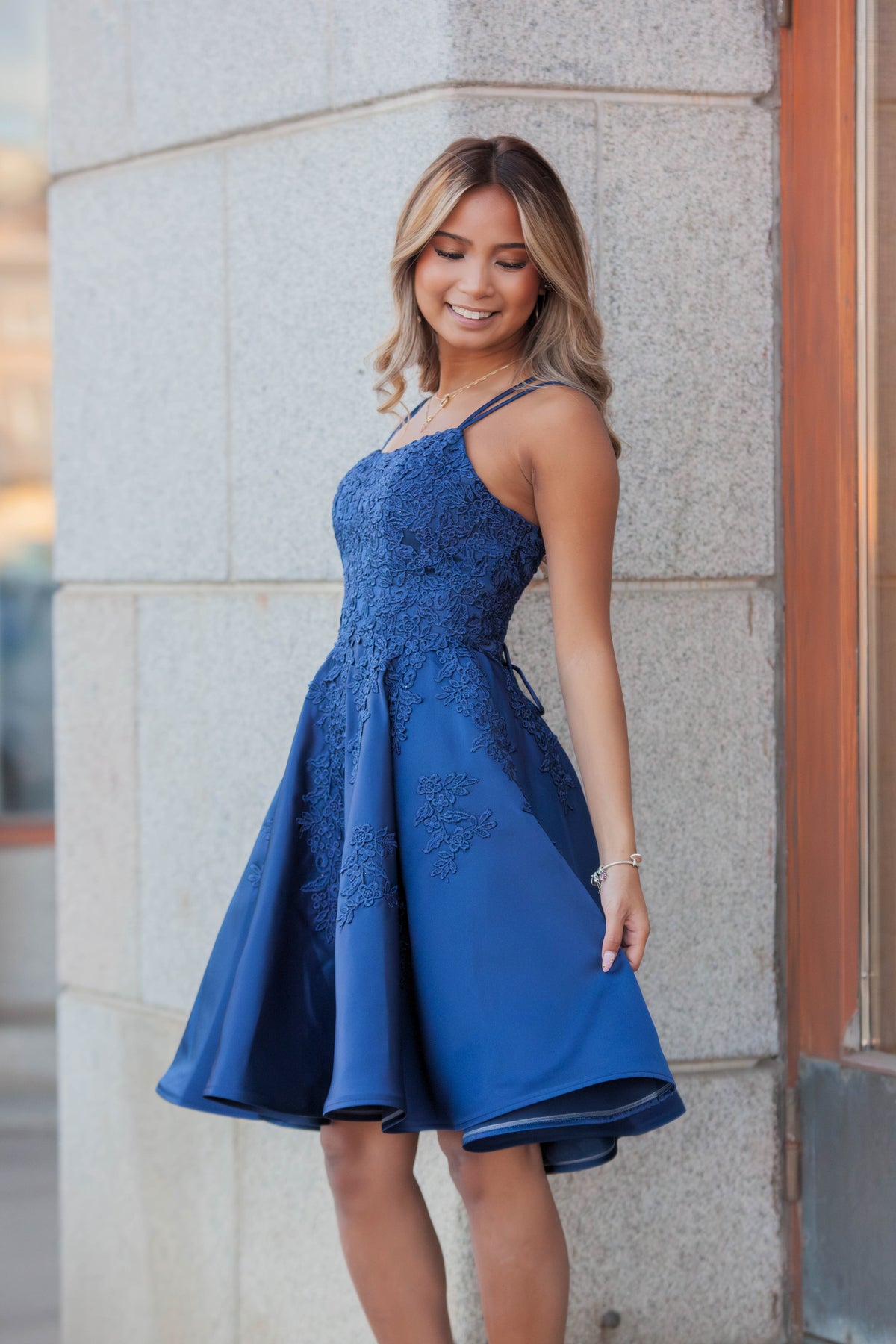 JUHLAMEKKO H4411S-SATIN MIDNIGHT